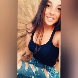 Meet your Posher, Karina